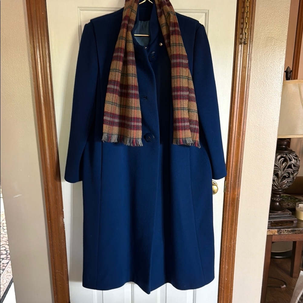 Classic Long Navy Wool Coat with Plaid Scarf